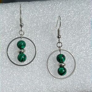 21076 Green malachite earrings